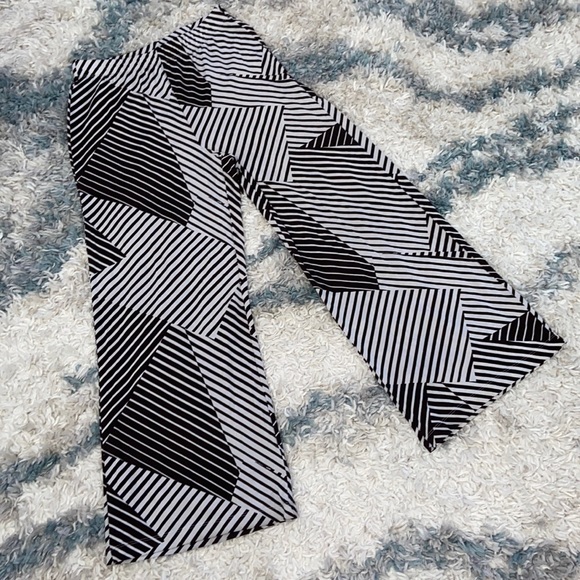 Chico’s Travelers Classic Patch Stripe-Print Palazzo Pants ~ Chocolate/Cream - Picture 2 of 9